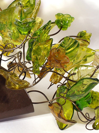 Green Floral Wall Sconce: Handmade Resin Leaves, Bronze Base
