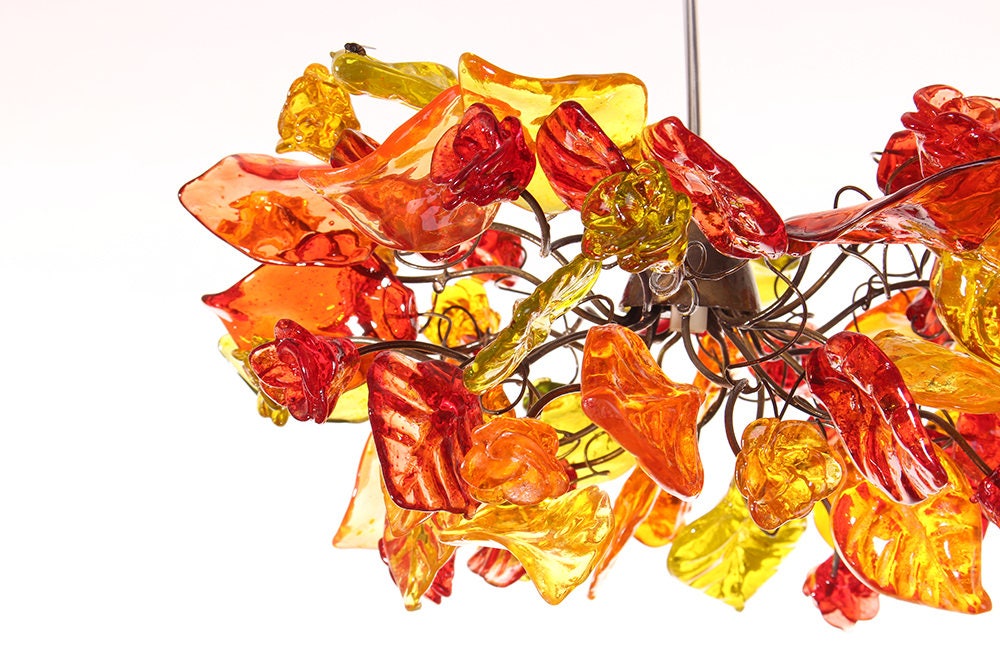 Floral Resin Pendant Lighting: Modern Warm Color Chandelier