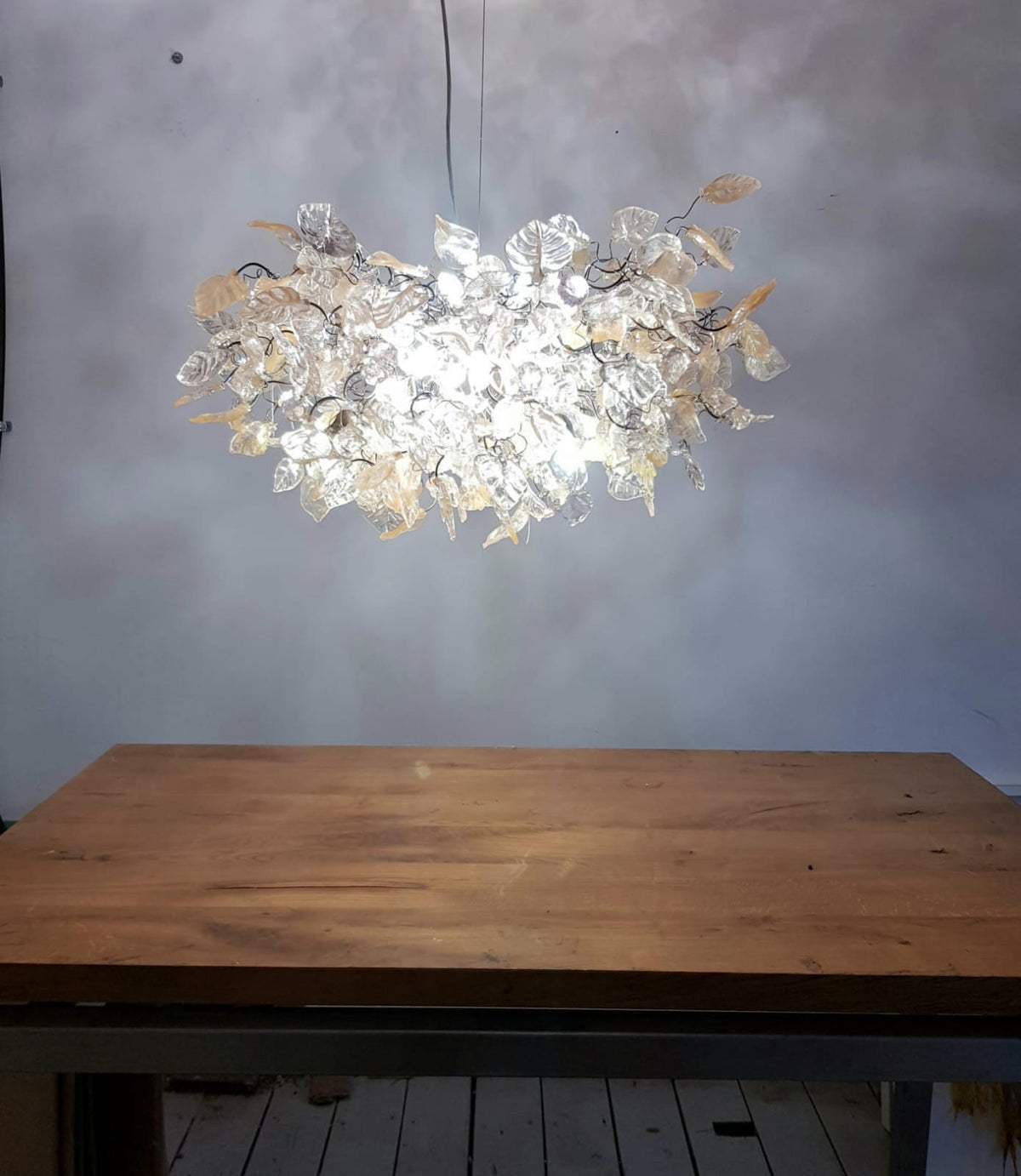 Hanging Ciling Light, Hanging Chandeliers with Gold leaves and flowers for Dining table or living room