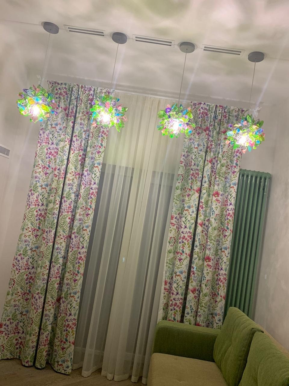 Pendant light with green flowers and leaves for hall, bathroom or as a bedside lamp - a unique lighting.