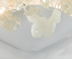 Floral Resin Wall Sconce: Modern White Flower Light