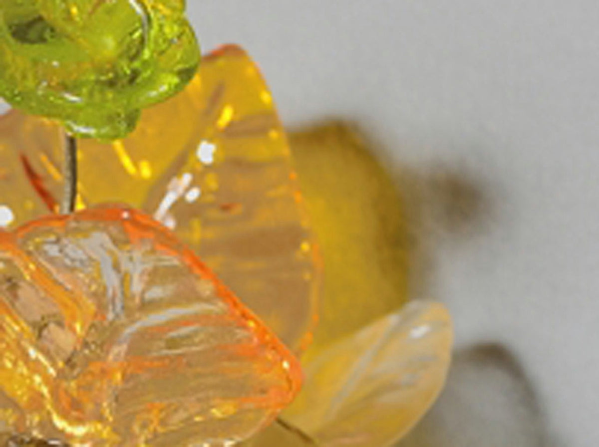 Floral Wall Sconce: Resin Leaves, Warm Light, Plug-In Lamp